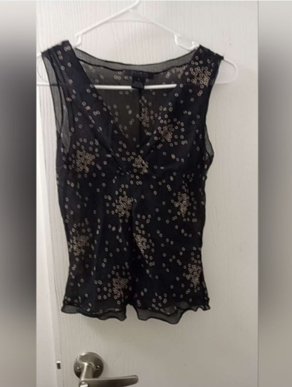 Vintage 2000s The Limited Silk V Neck Sleeveless Top Sz S
